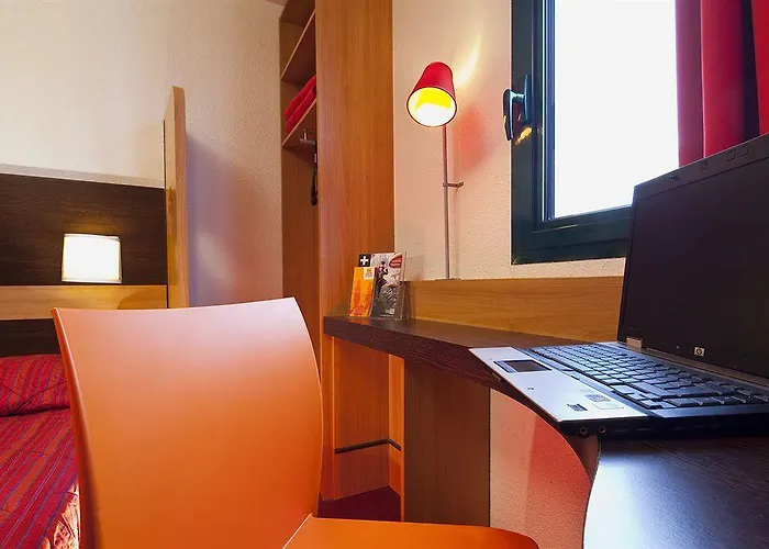 Premiere Classe Dunkerque Hotel *