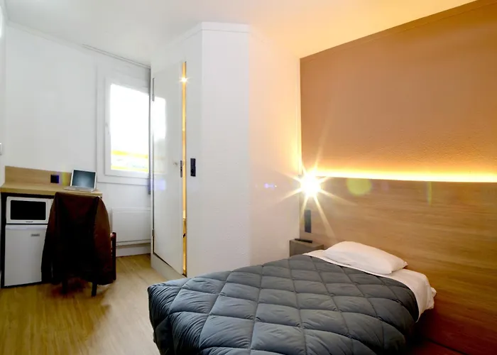 Premiere Classe Dunkerque Hotel *