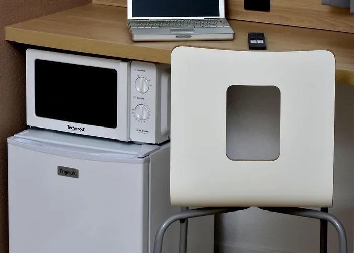 Premiere Classe Dunkerque Hotel *